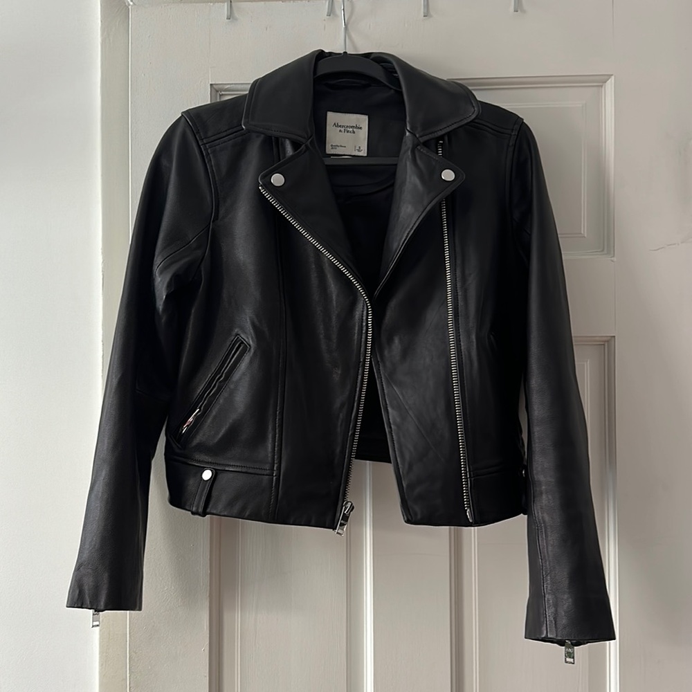 Abercrombie & Fitch genuine leather jacket